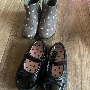 Charming Black and Gray Kids Shoes Set